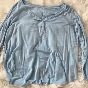 soft and sexy 3/4s tee shirt